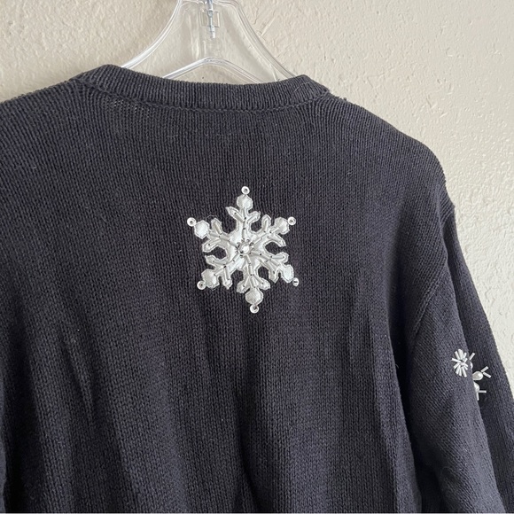 Bobbie Brooks snowflake button down sweater - Picture 6 of 7